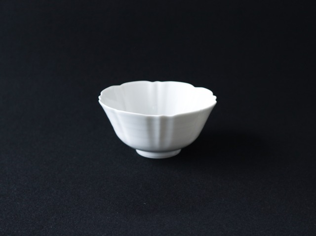 ■柳川謙治  : 白磁輪花小鉢