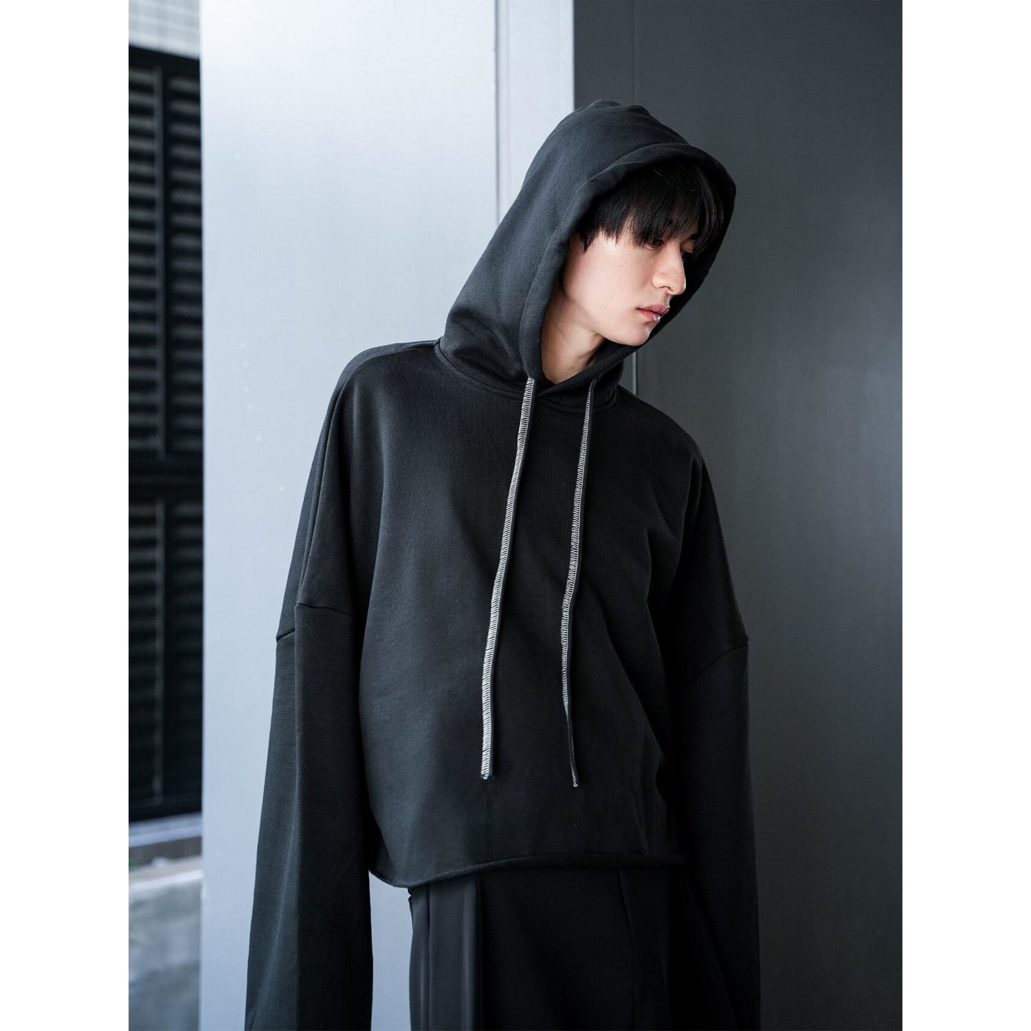 UNEEK BASEMNT - Discover independent style.