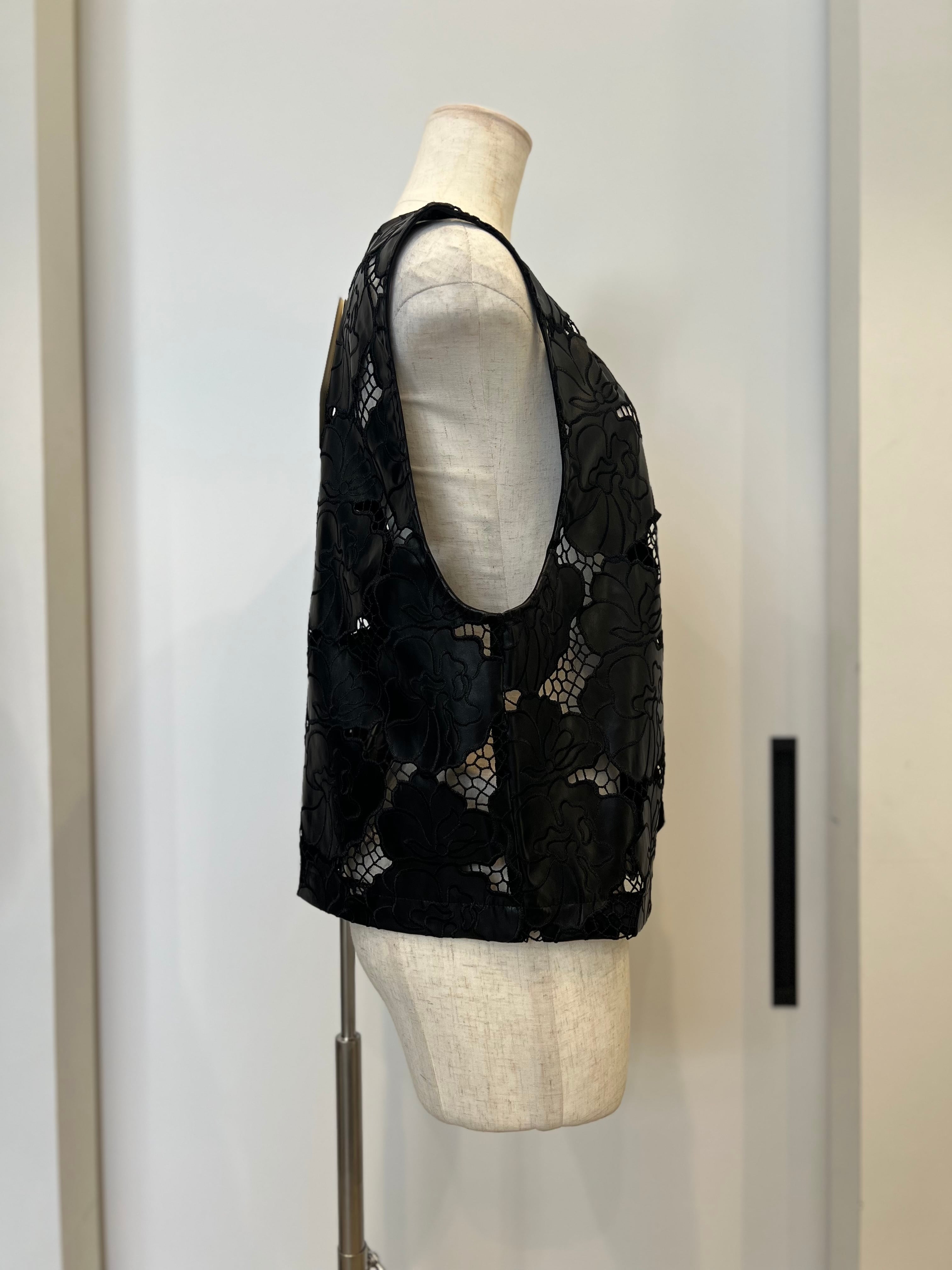 【SELECT】フェイクレザーレースジレ　21-0207