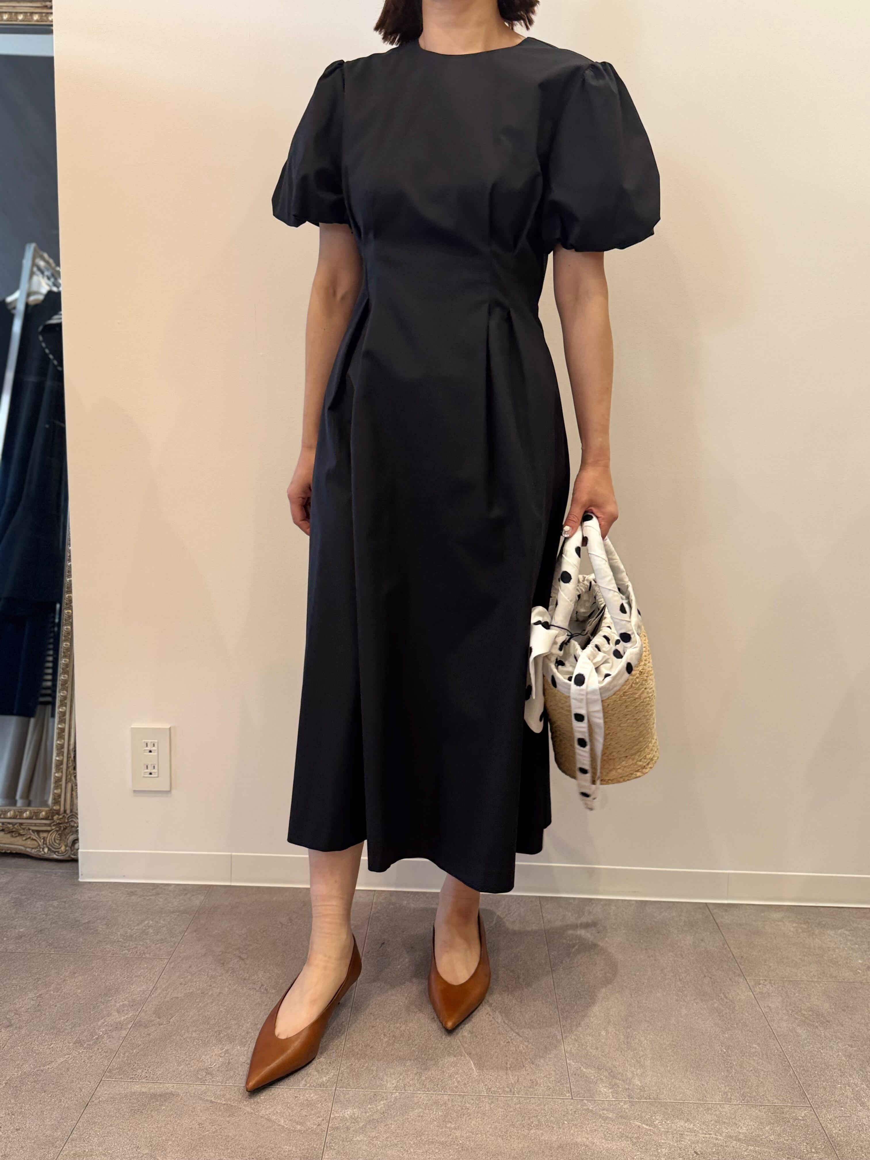 BORDERS at BALCONY BACK BORDER DRESS | FLICKA ASHIYA