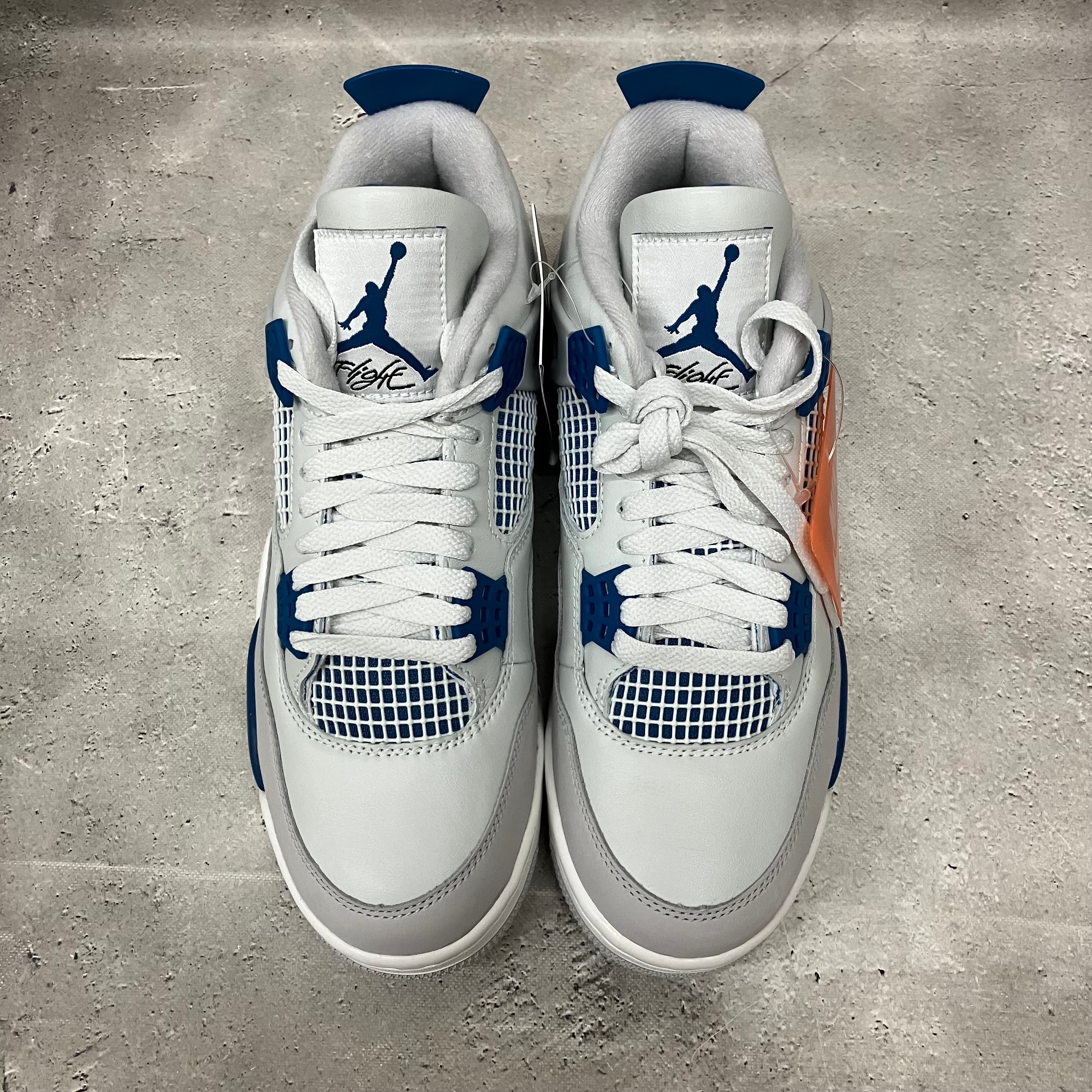 Nike Air Jordan 4 Retro 