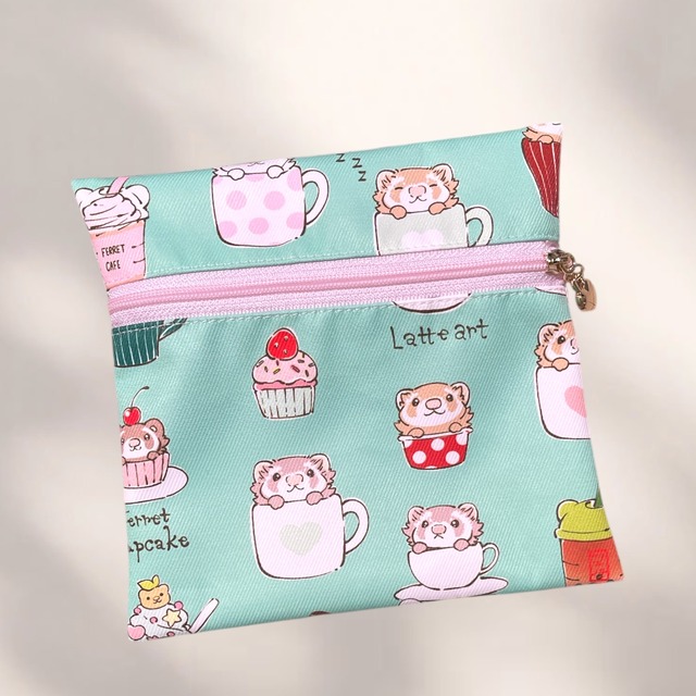 ポーチ　小物入れ　