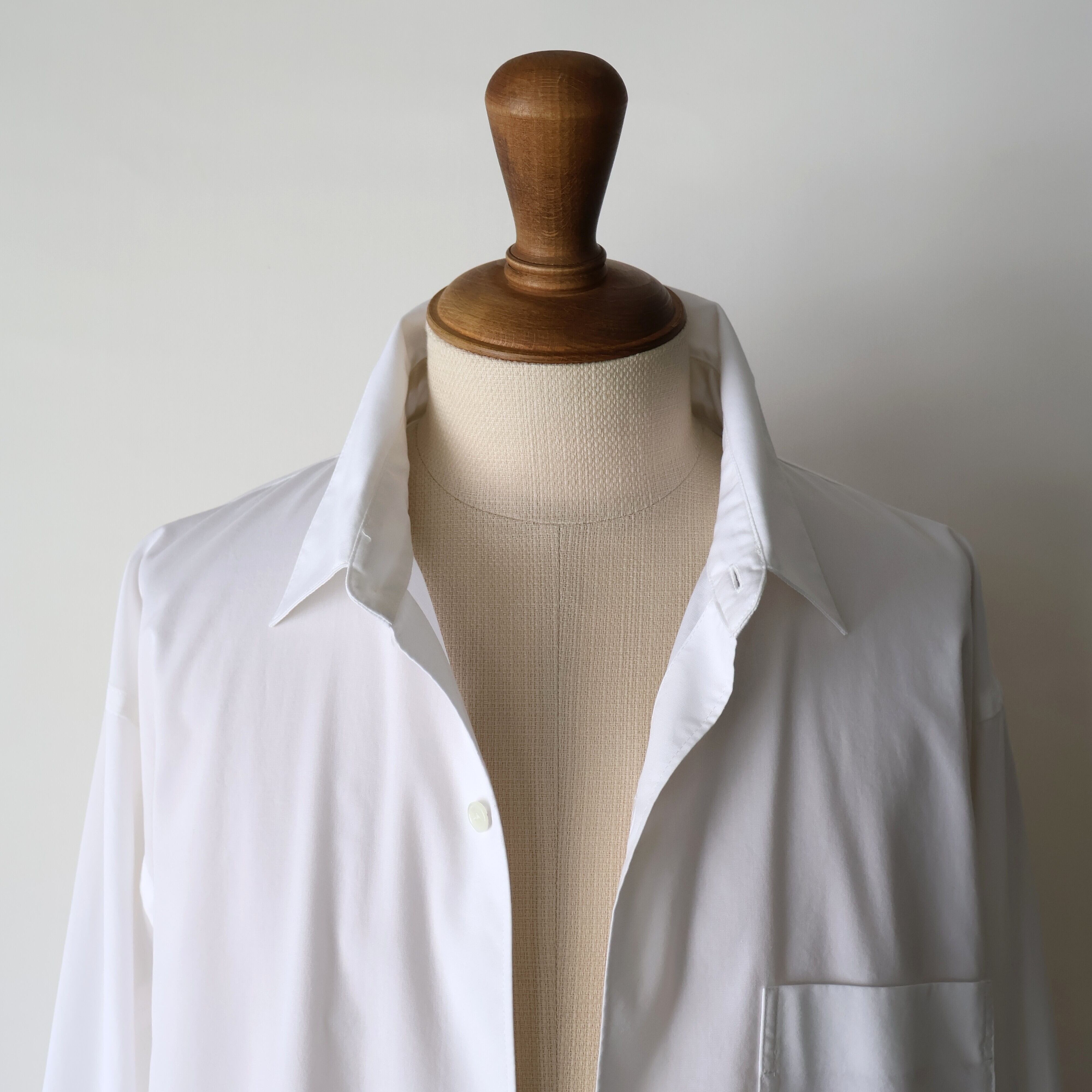 awasa “ regular collar shirt ( White )” | H.inch