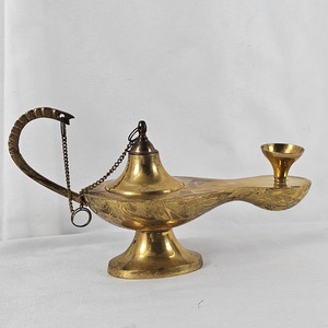 真鍮製流線型ランプ