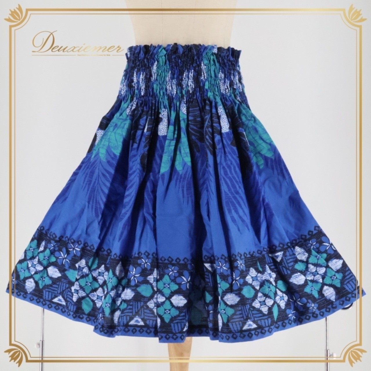 フラダンス 衣装 パウスカート パウスカートショップ ブルー系 PauSkirtShop 日本製 シングル シンプル ワントーン モンステラ柄 かわいい 華やか 鮮やか 深い青 大人っぽい ハワイアン アロハ ハワイアンプリント フラ ダンス レッスン 練習