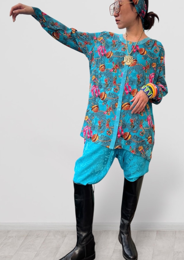 80s Diane turquoise butterfly× jewelry print silk pants suits