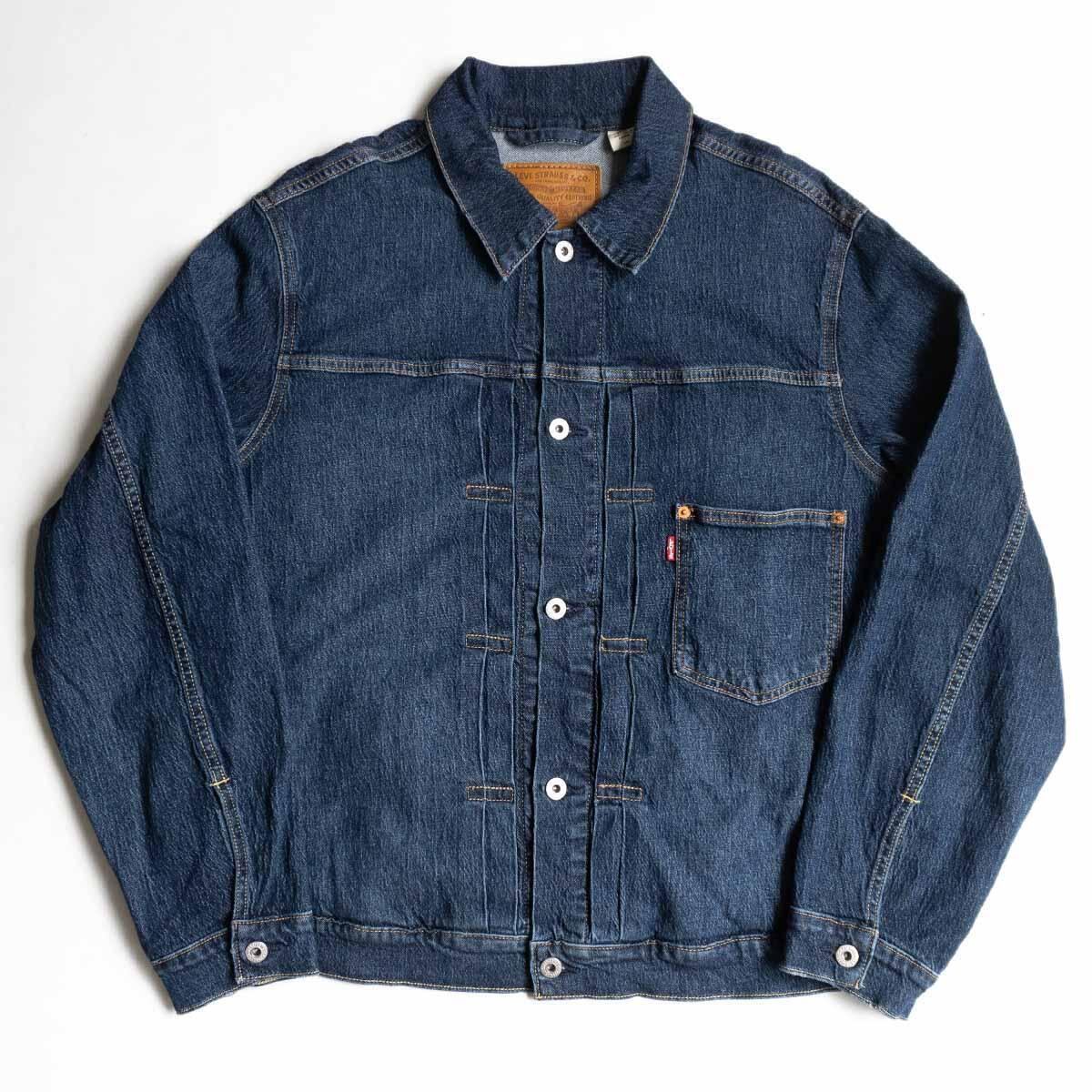 美品】 LEVI