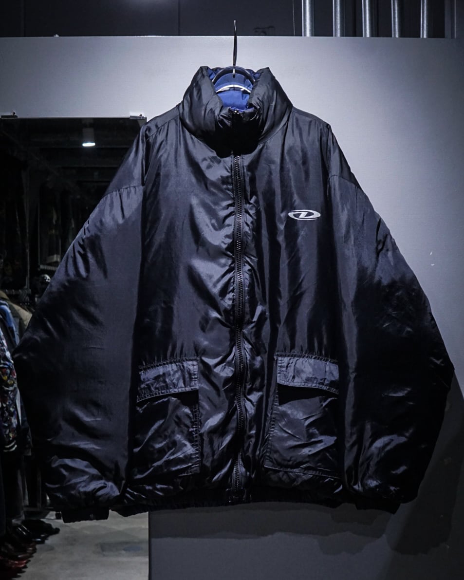 add (C) vintage】“DKNY ACTIVE” “Reversible” Loose Down Jacket