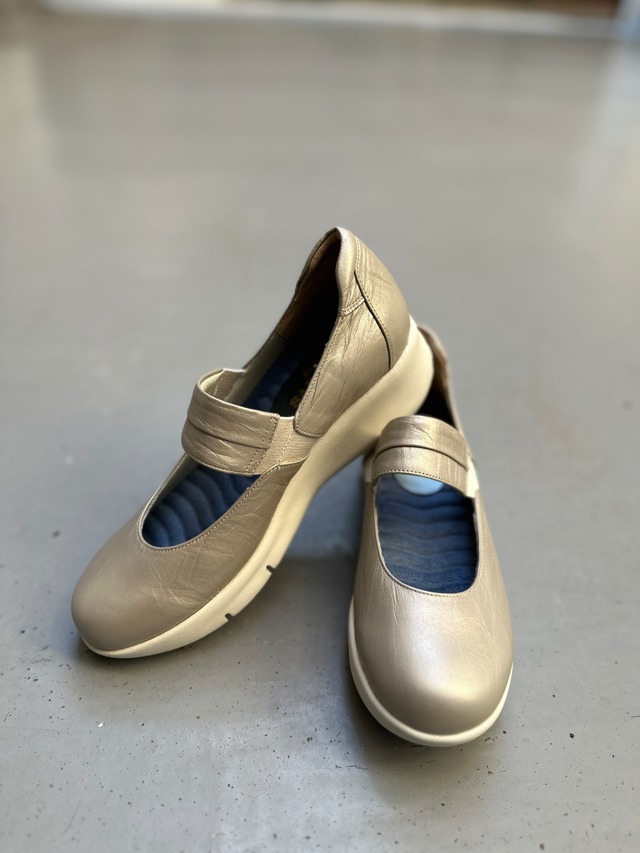 9304-91 ワンベルト厚底シューズ