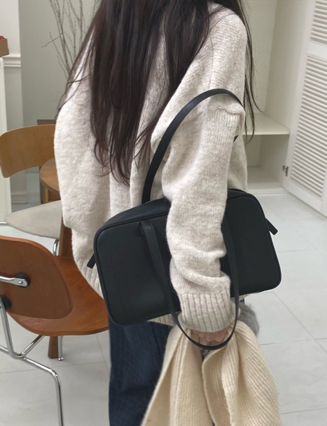 【新作５％OFF・3日間】V-neck Basic Knit_4colors