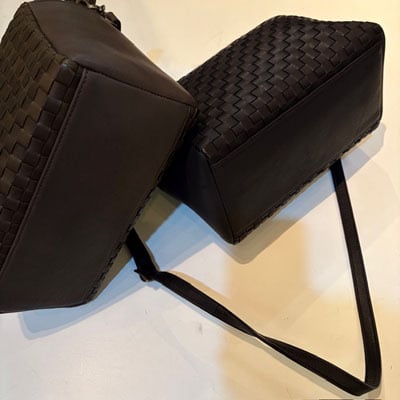 ブラックのみ再入荷しました、貴重品です。