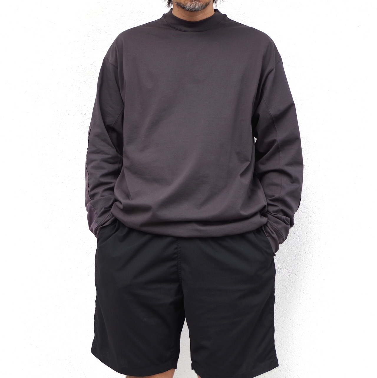 meanswhile  Split Yoke Sleeve L/S Tee  CHARCOAL