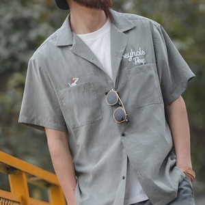 Peep-illustration Pocket Shirt / メンズ レトロ シャツ