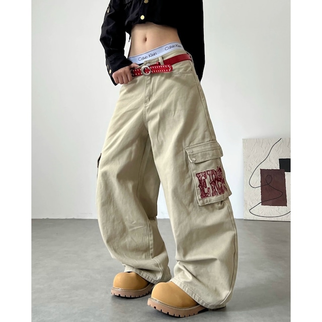 レタリングポケットボリュームシルエットカーゴパンツ 2col R02904