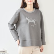 【SALE 30%OFF 4/13 10:00まで】TRUBE ポニーモチーフ ラメ入り布アートイラスト ロングTシャツ【M~L】チャコールグレー