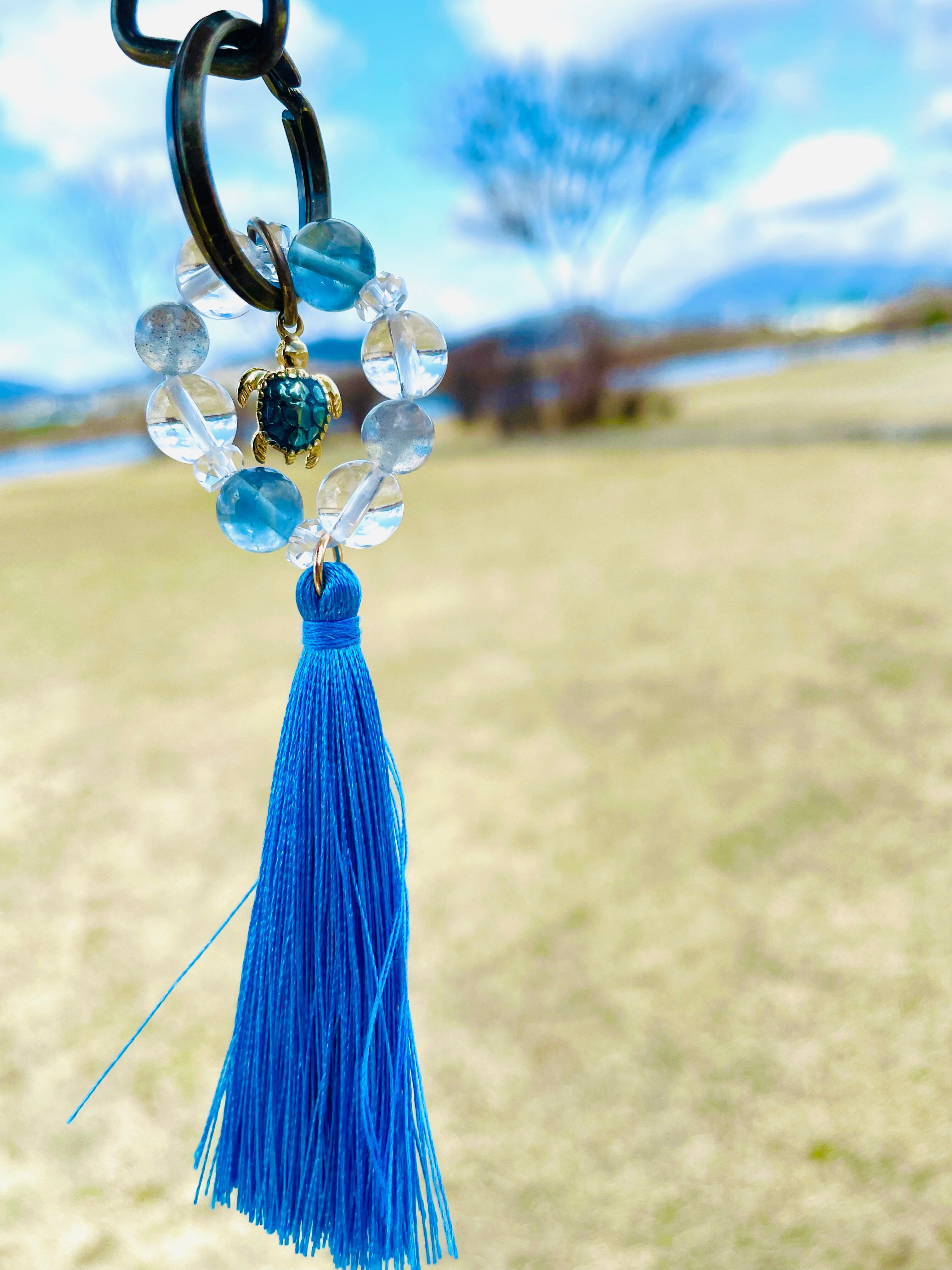 和風】梅結びとタッセルのピアス（イヤリング）（色オーダー可）【着物