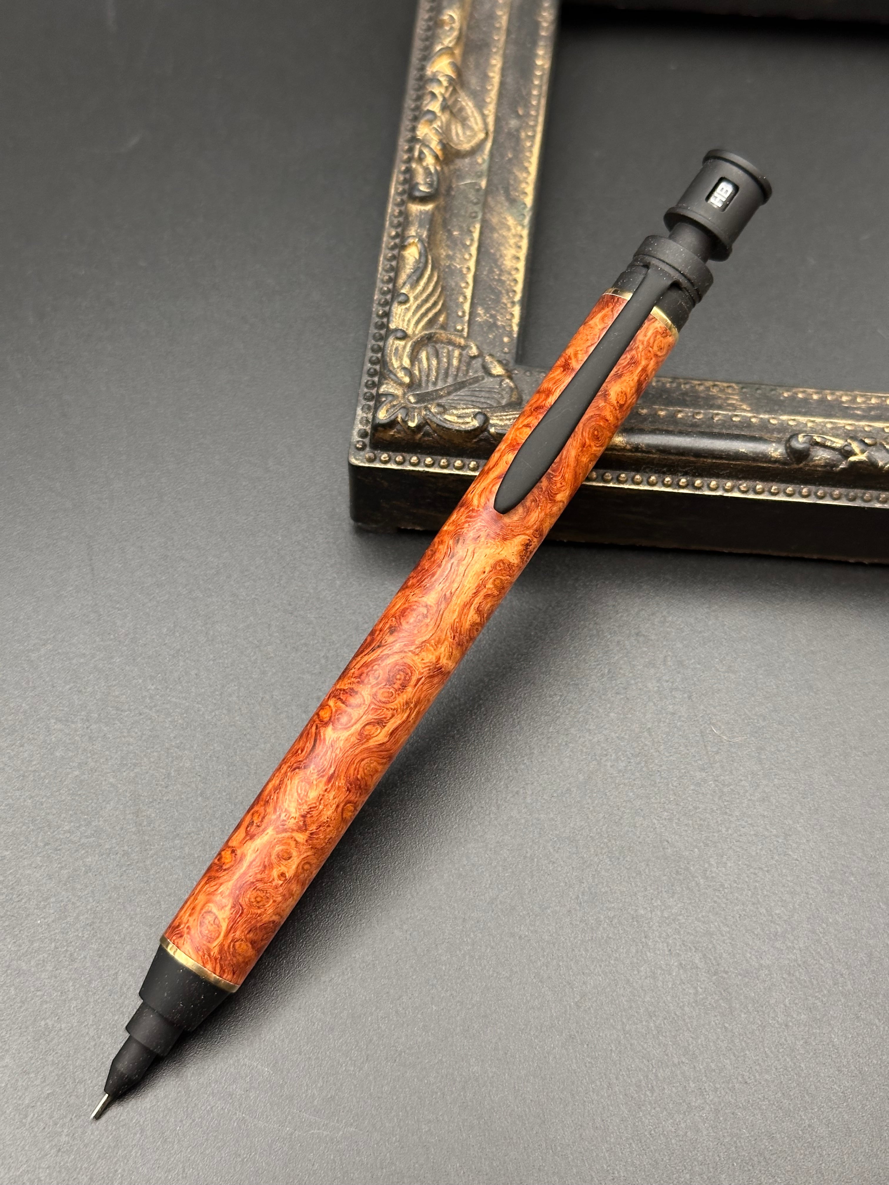 花梨(瘤)/木軸 細軸ボールペン | Flamberg