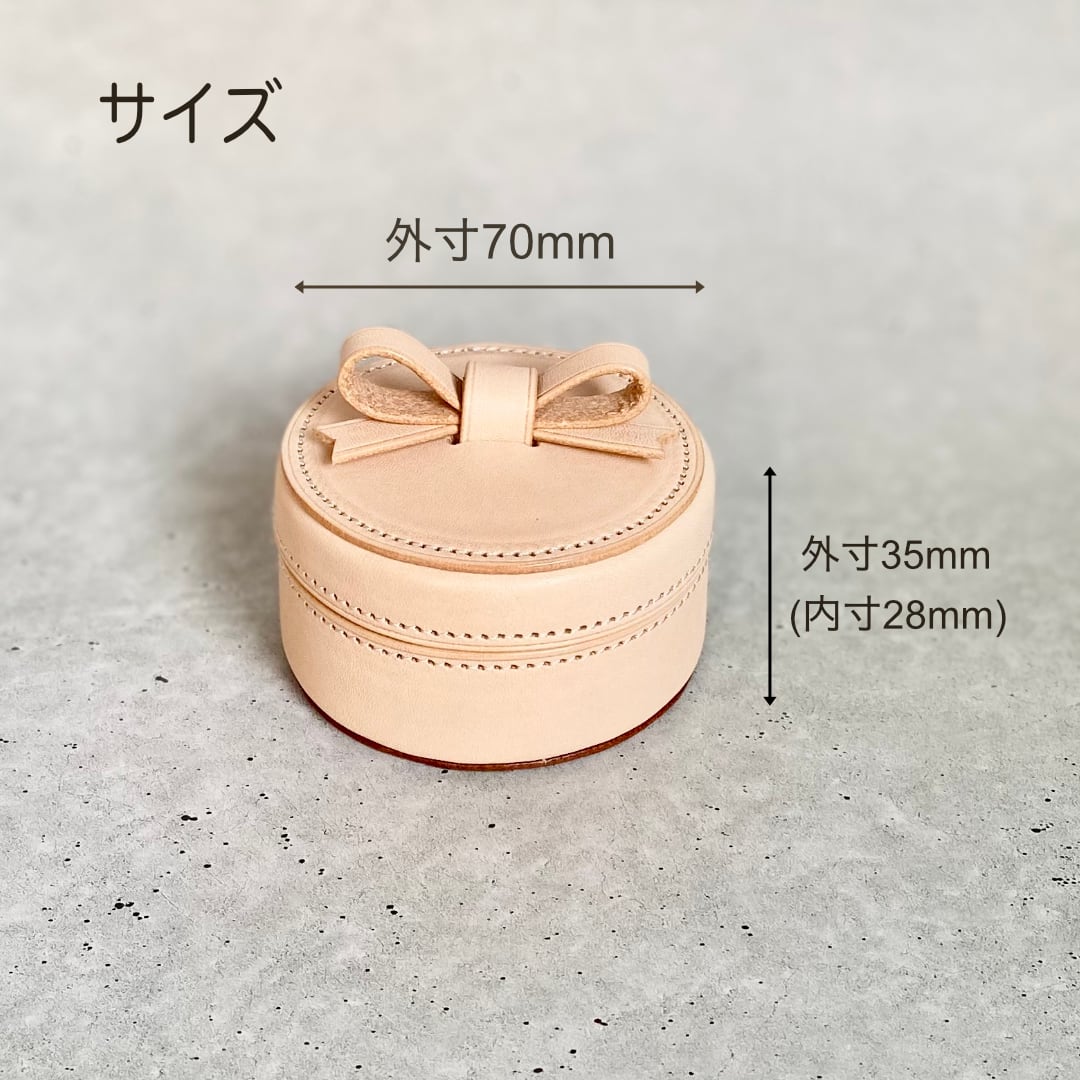 大人可愛い上質レザーの小物入れ ナチュラル | FUNO（フーノ