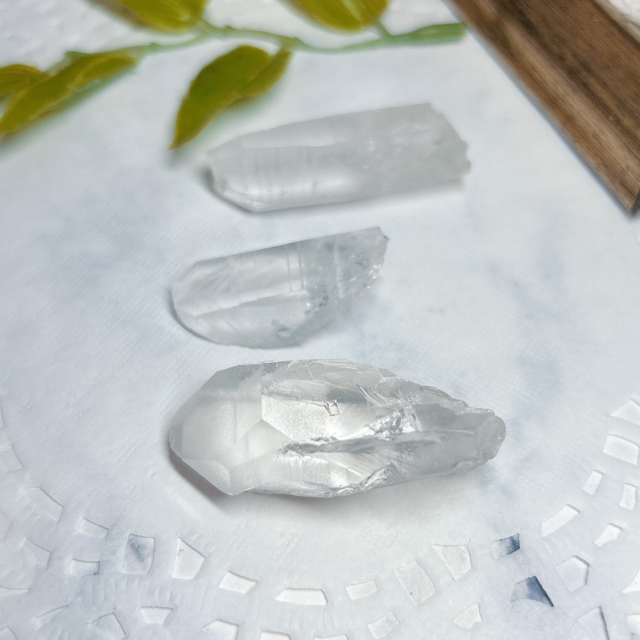 国産鉱物 原石 石 自然石 玉髄 瑪瑙 碧玉 蛋白石 珪化木 出雲石