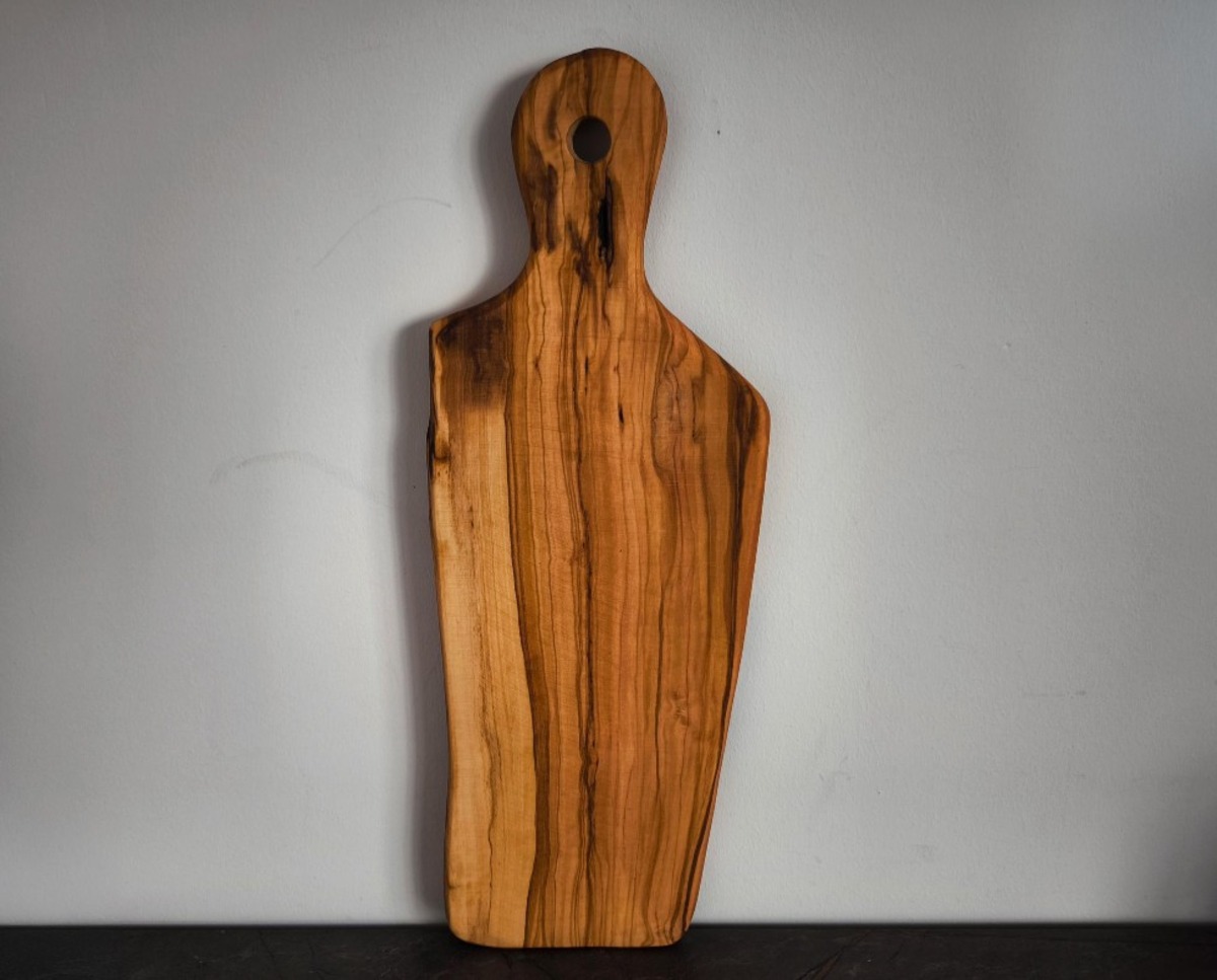 オリーブウッド／カッティングボード／木ベラ付き／トルコ産／Mサイズ