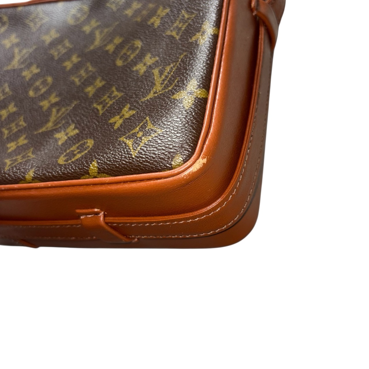 vintage 1982’s LOUIS VUITTON pvc × leather shoulder bag “Sac Bandouliere”