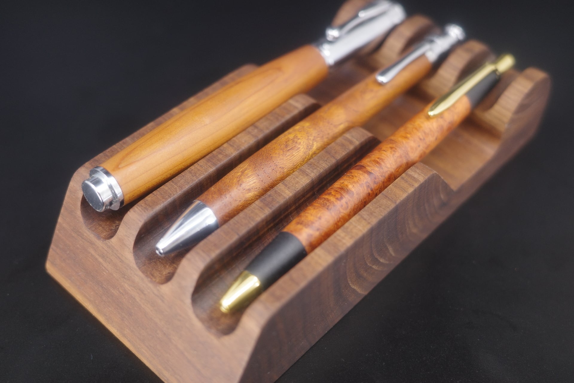 【非売品】Namiki ペンスタンド 2点セット 木製ペンスタンド(2本立)ナラ ｜ 商品紹介 ｜ 株式会社友屋