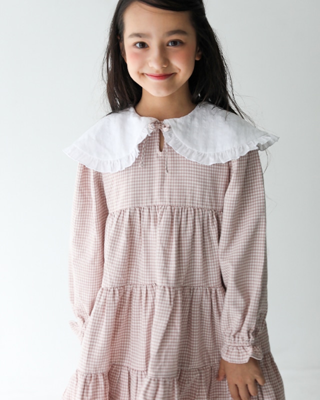 ケープ襟ティアードワンピース<Pink check>