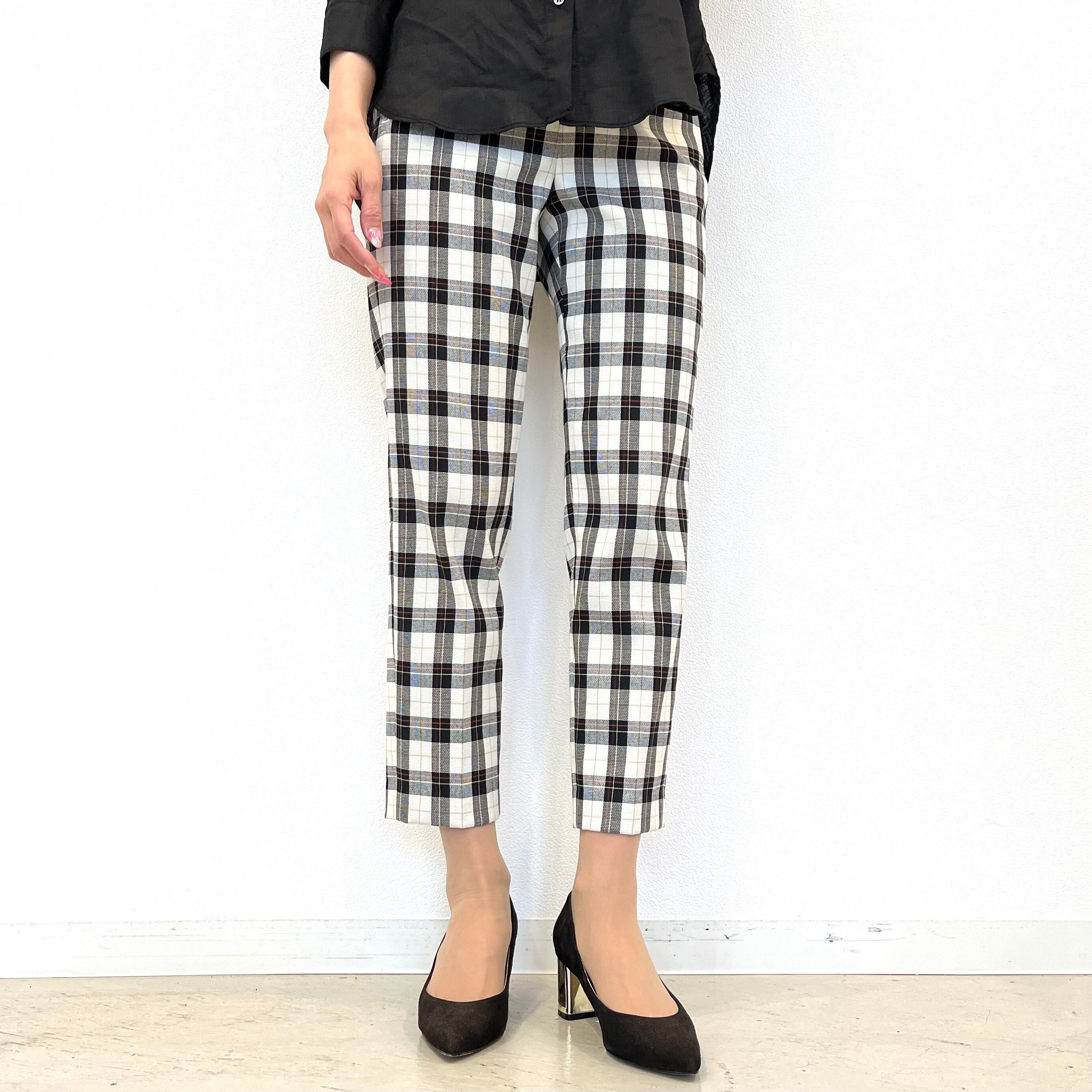 Passione パシオーネ チェックテーパードパンツ 公式ネットショップ 大人の女性のためのセレクトショップ Esense エッセンス