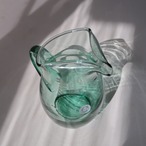 リサイクルガラスのピッチャー