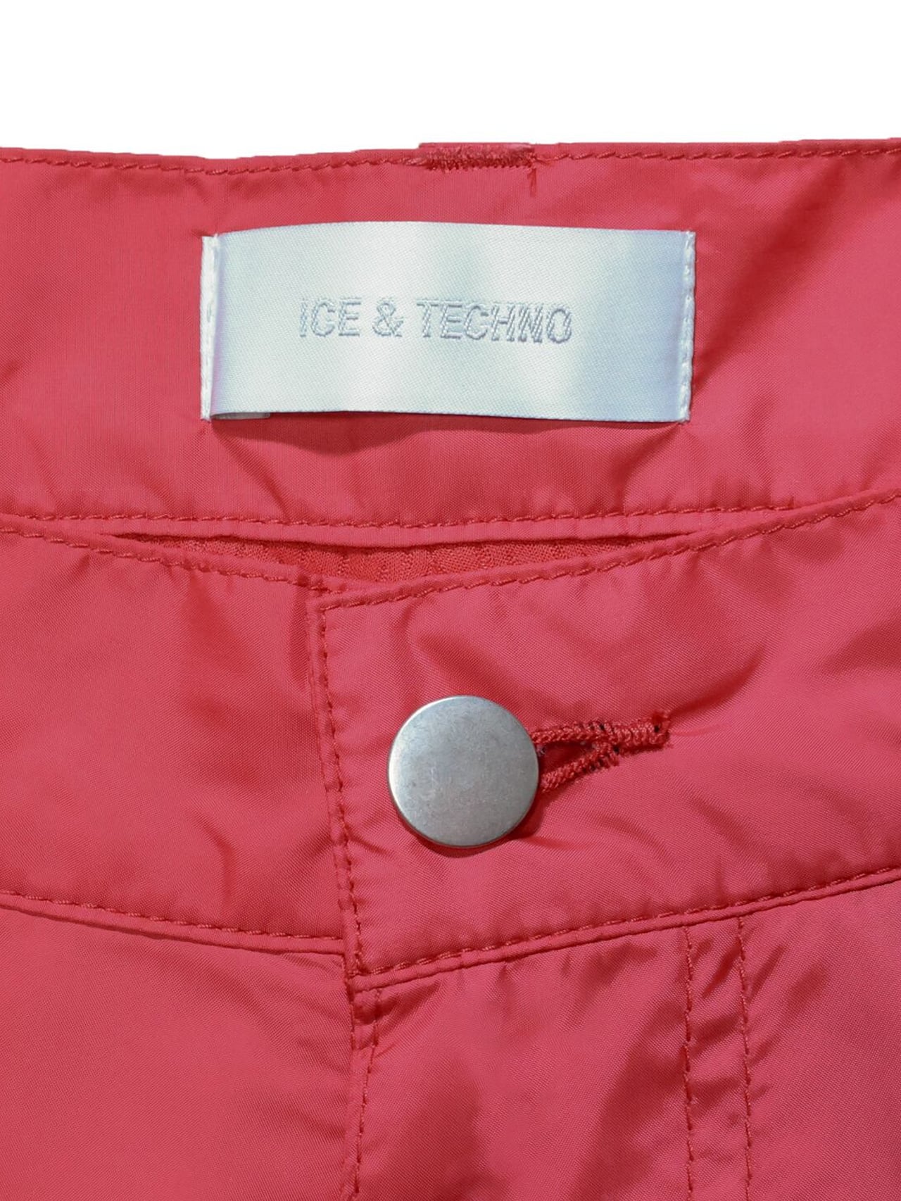 UNEEK BASEMNT - Discover independent style.