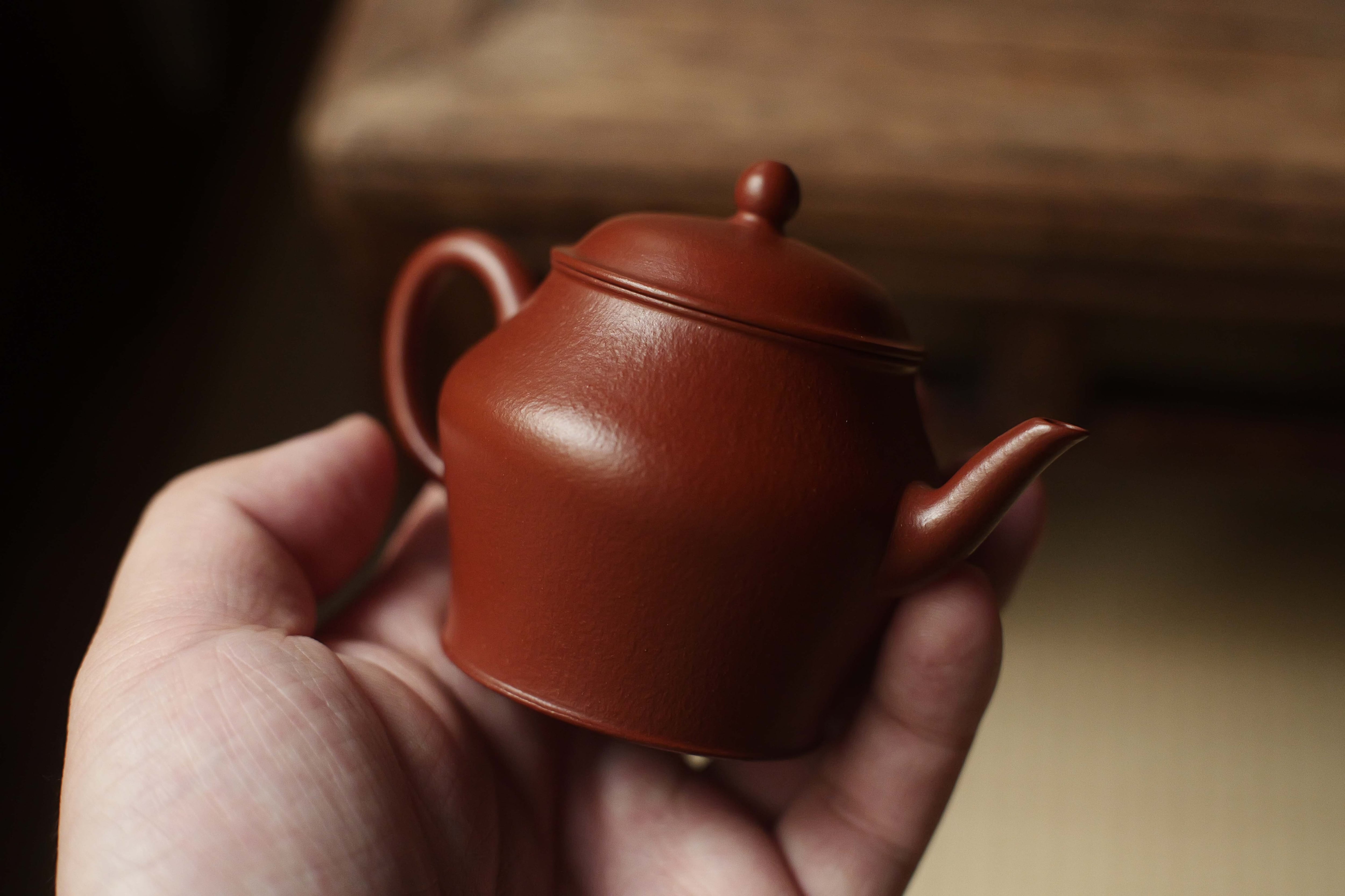 中国宜興急須 全手工 老紫泥紫砂壷　　荆溪張款 中国宜興急須 全手工 老紫泥紫砂壷 荆溪張款