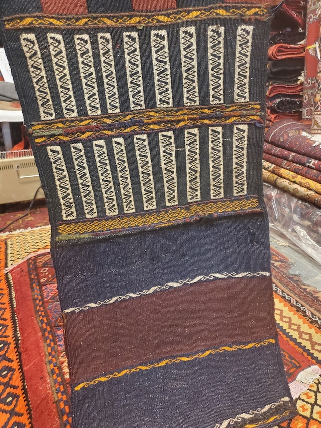 絨毯クエスト50【No.52】Kilim ※現在、こちらの商品はイランに置いてあります。ご希望の方は先ずは在庫のご確認をお願いします。
