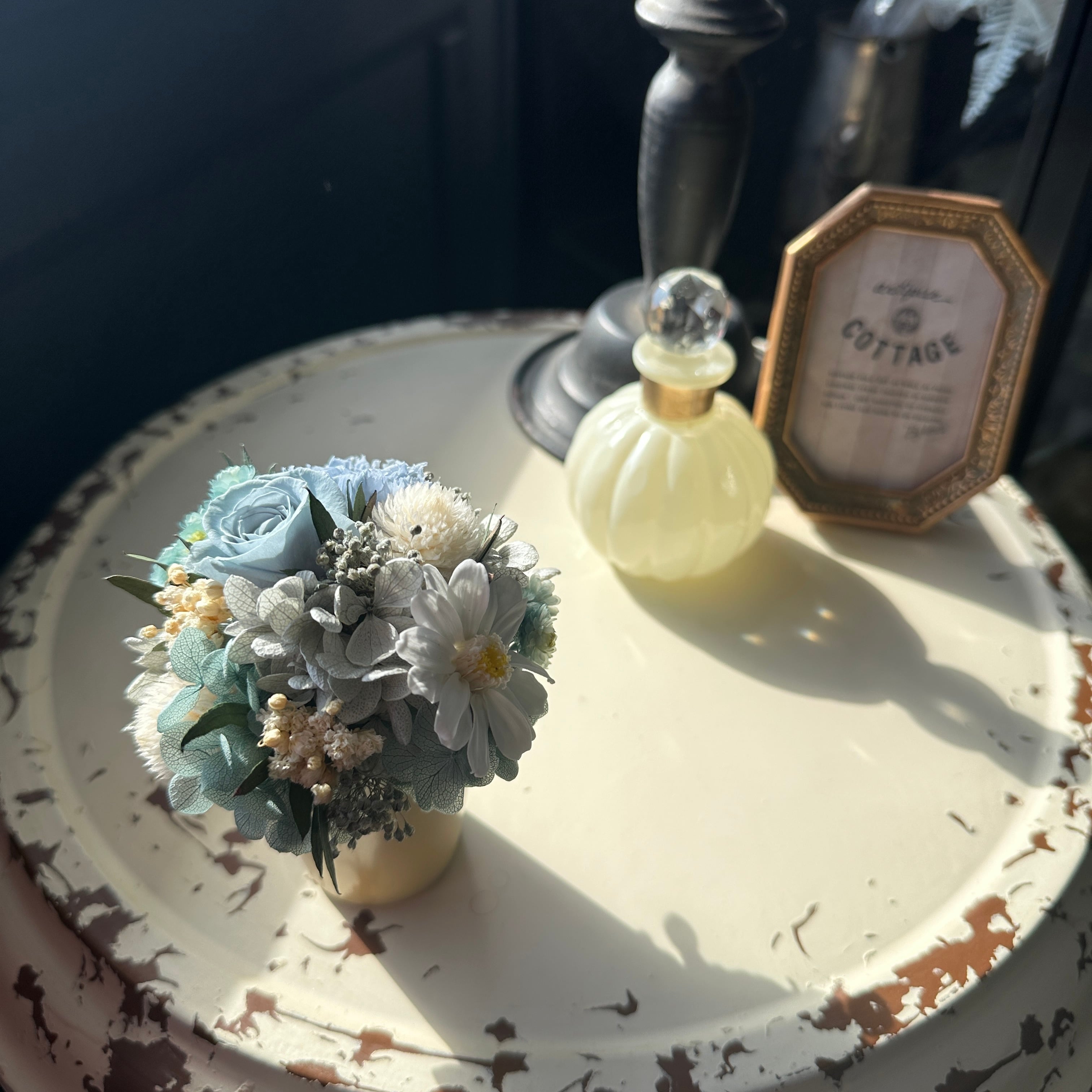 ラウンドアレンジメントSsize プリザーブドフラワー シャビーブルー