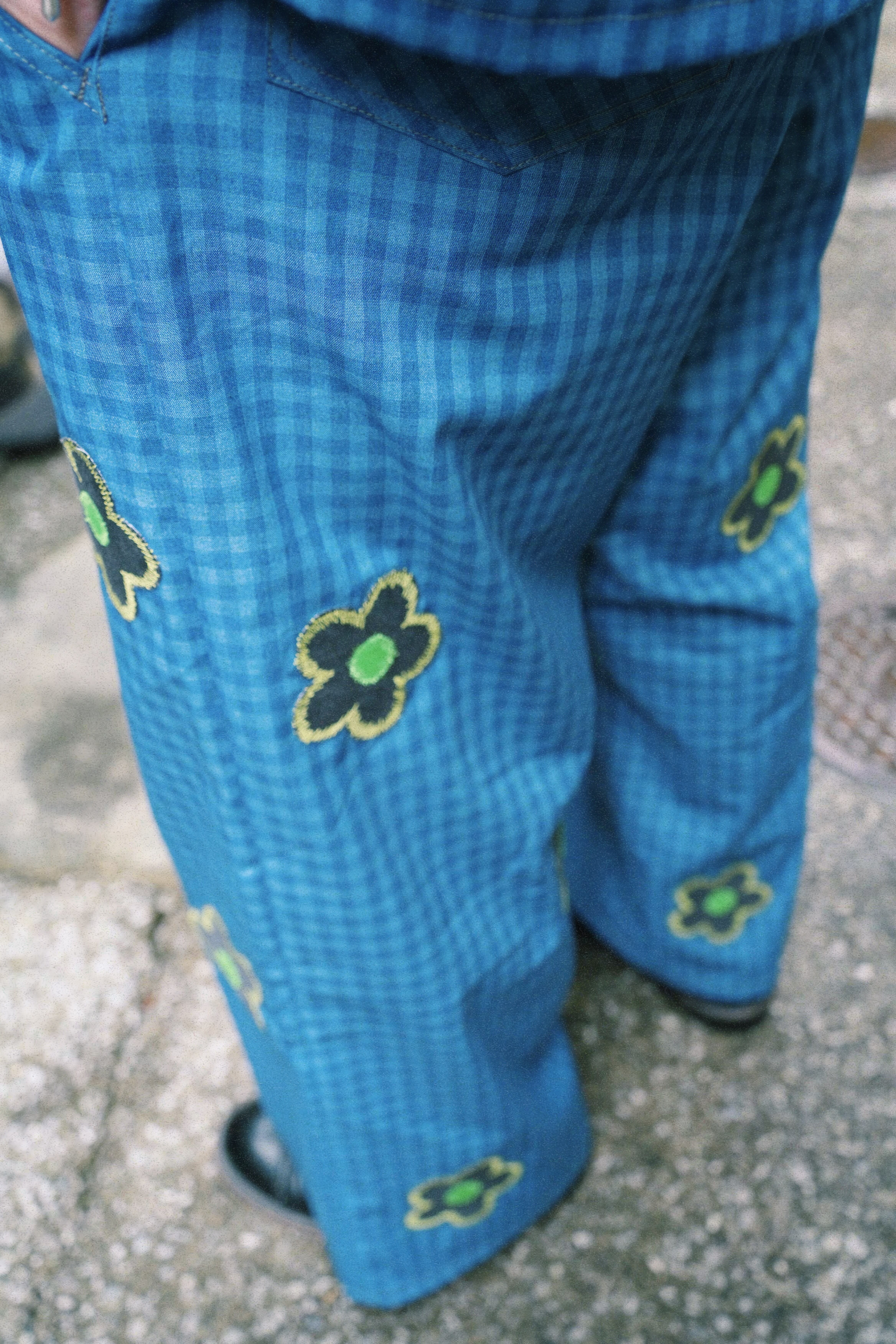 6 Blue Check x Flower Patch Pants | BEARD ROOM