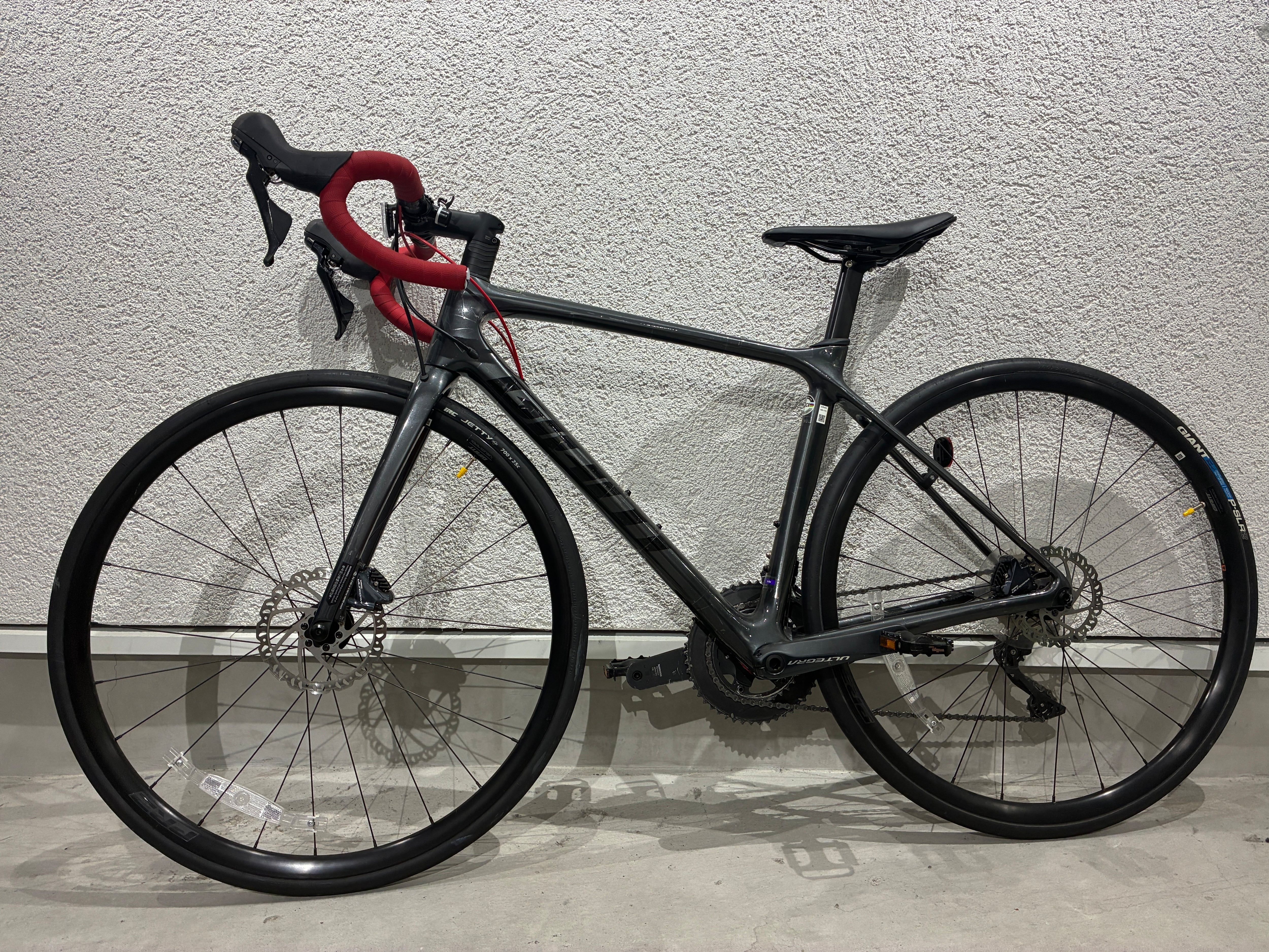 Giant TCR ADVANCED 1 DISC KOM ULTEGRA 中古車 Sサイズ（165cm～175cm