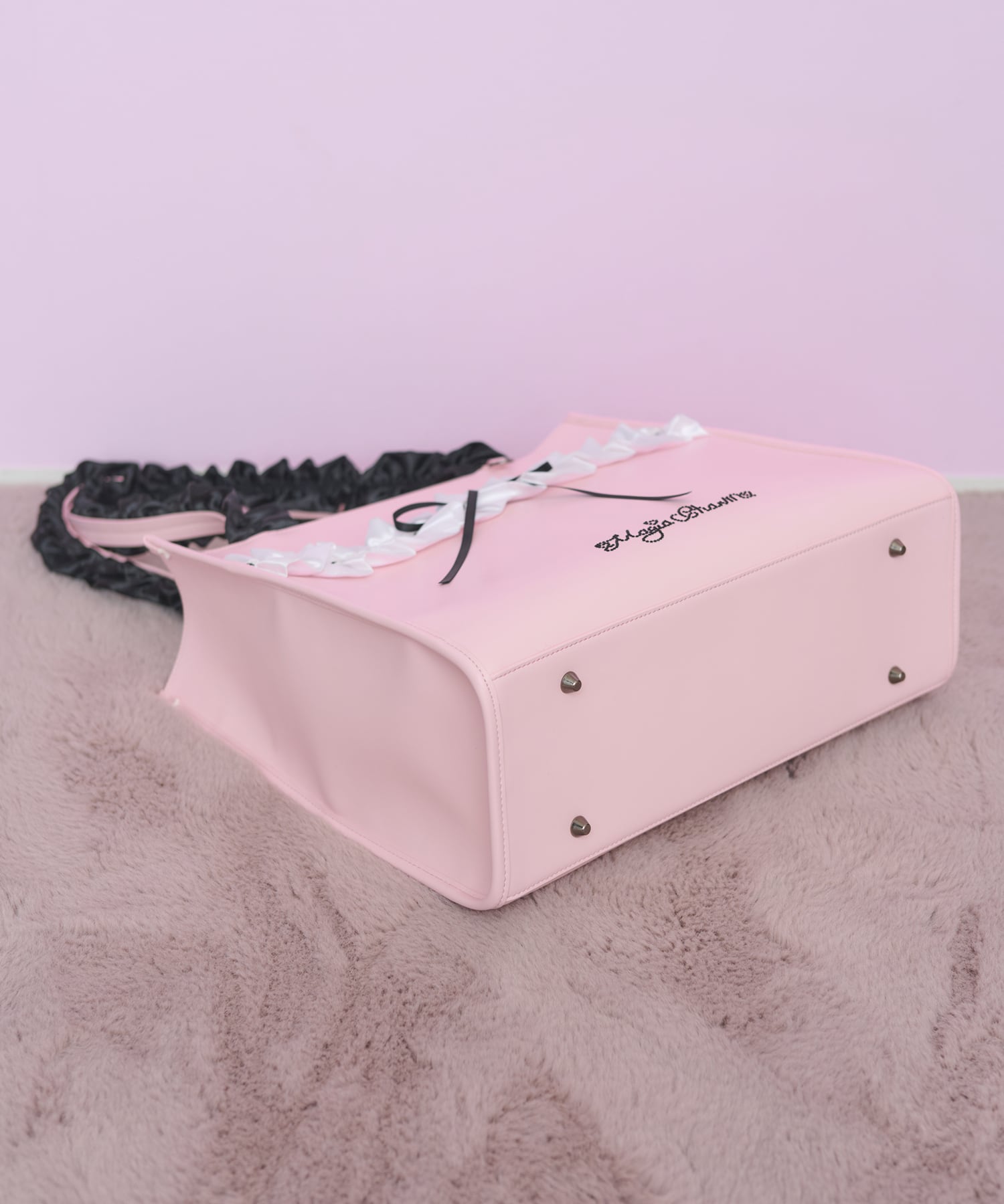 ℳ𝒶𝑔𝒾𝒶 𝒞𝒽𝒶𝓇𝓂｜.⋆𝜗𝜚 いちばんかわいい自分になれる、魔法の