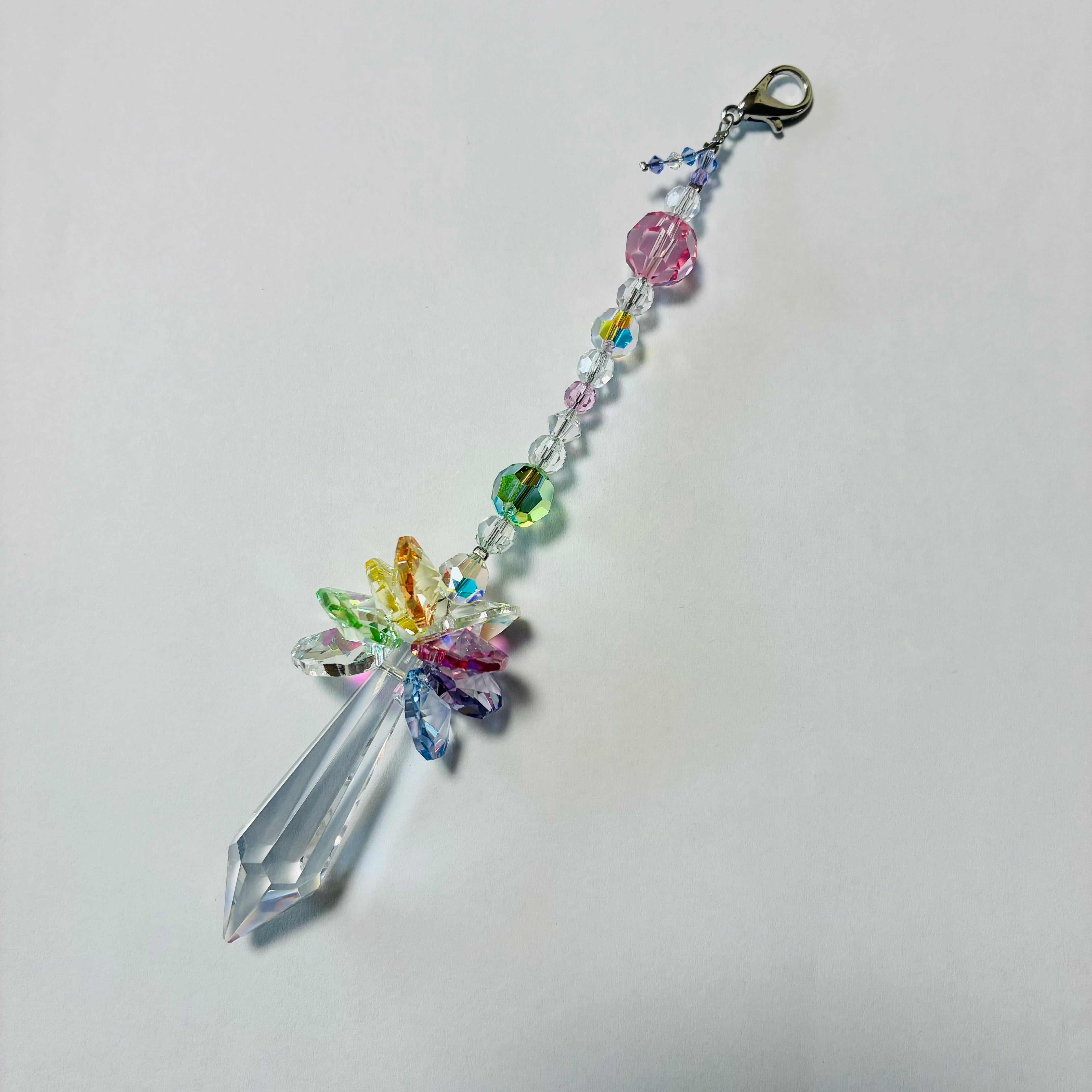 しずく型 カラフル ショートサンキャッチャー（50mm クリア