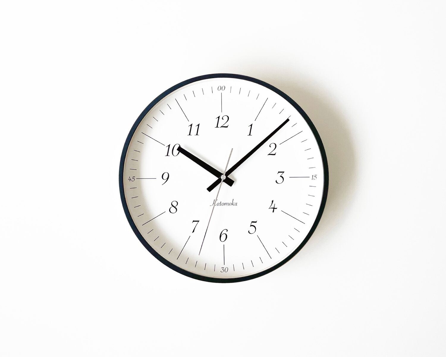 KATOMOKU plywood clock 18 ブラック km-110BK | 加藤木工株式会社
