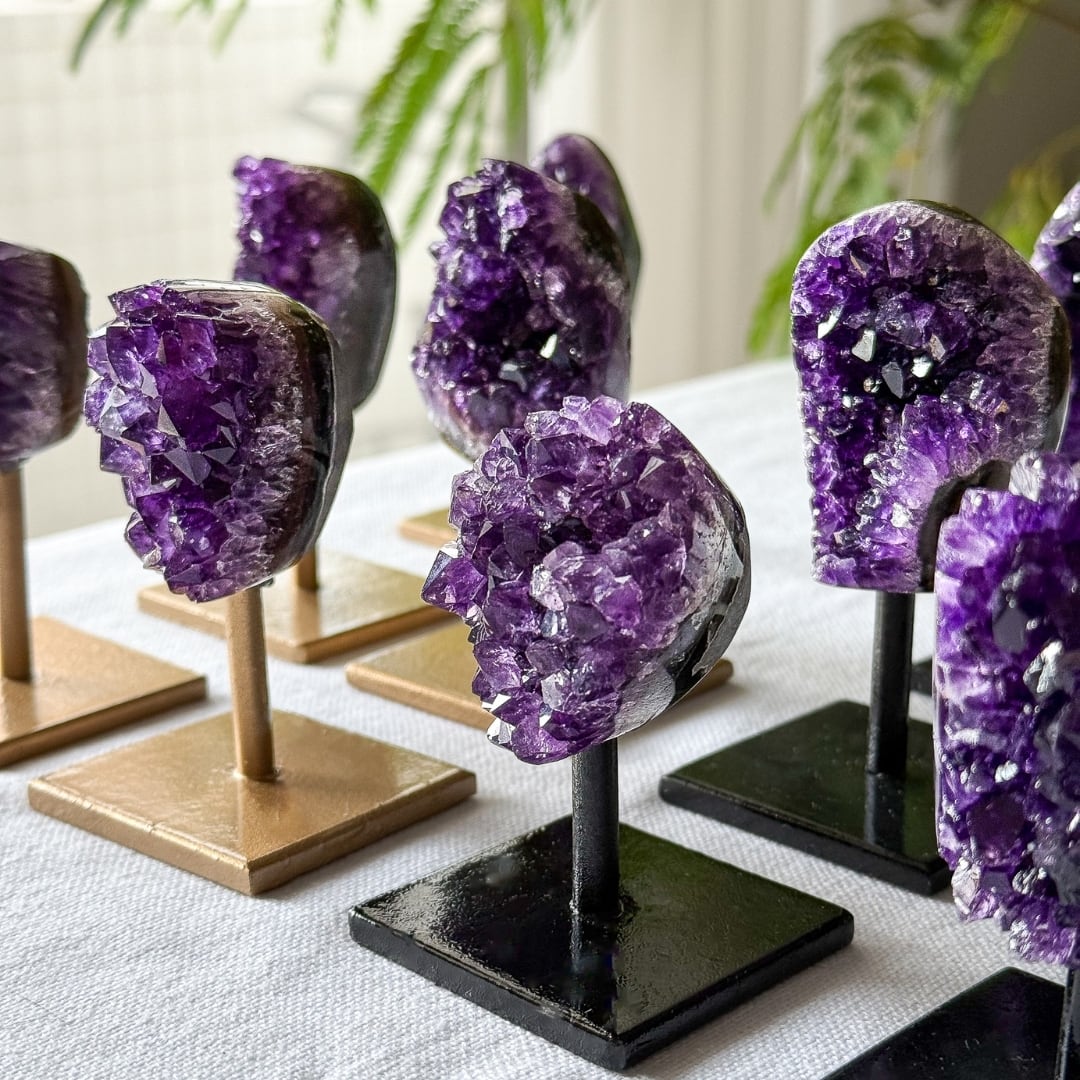 天然石　⭐︎アメジスト スタンド⭐︎ アメジスト スタンド付き （ブラック）【送料無料】｜Amethyst on Iron
