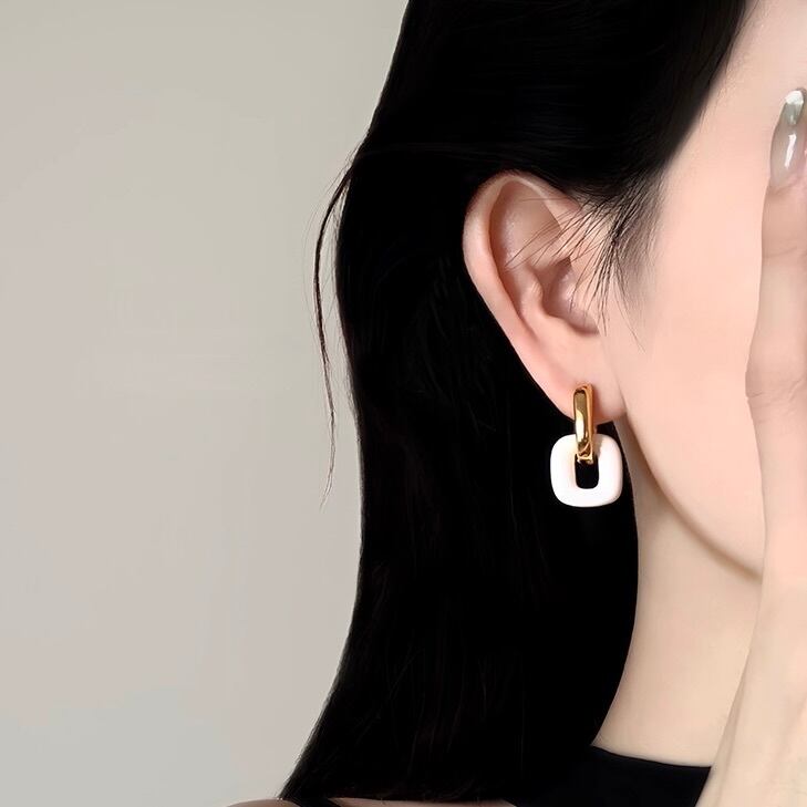 3WAYミルキーエナメルピアス：636 | jmavie