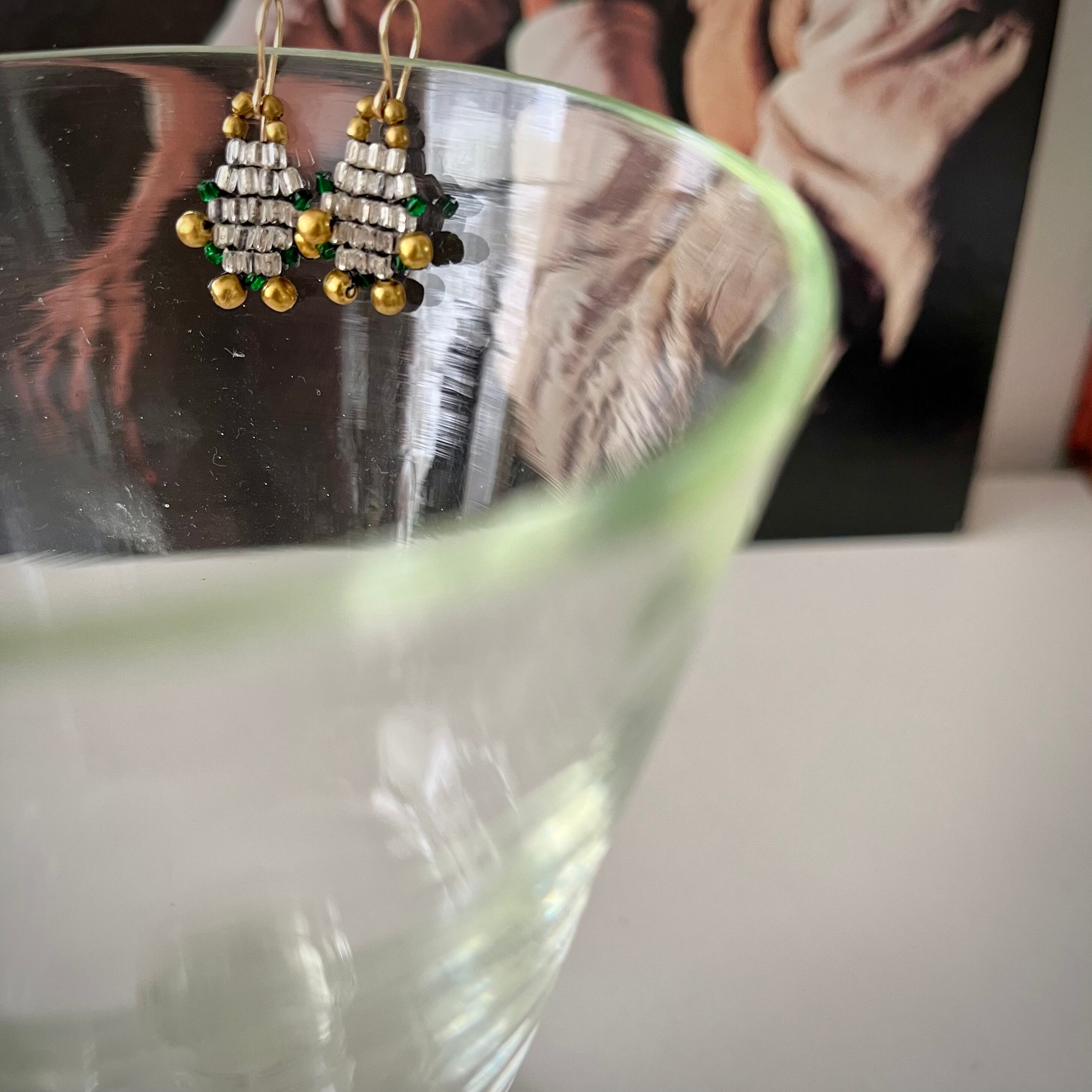 ピアス# tiny gem green