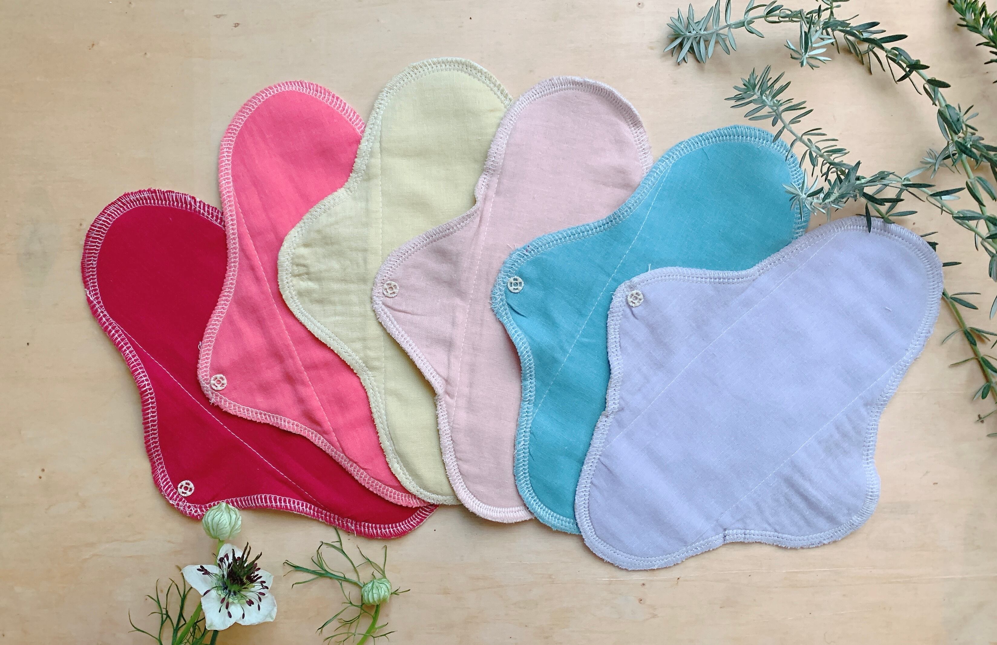 チャクラカラー布ナプキンセット　ホルダー２枚パッド8枚付き