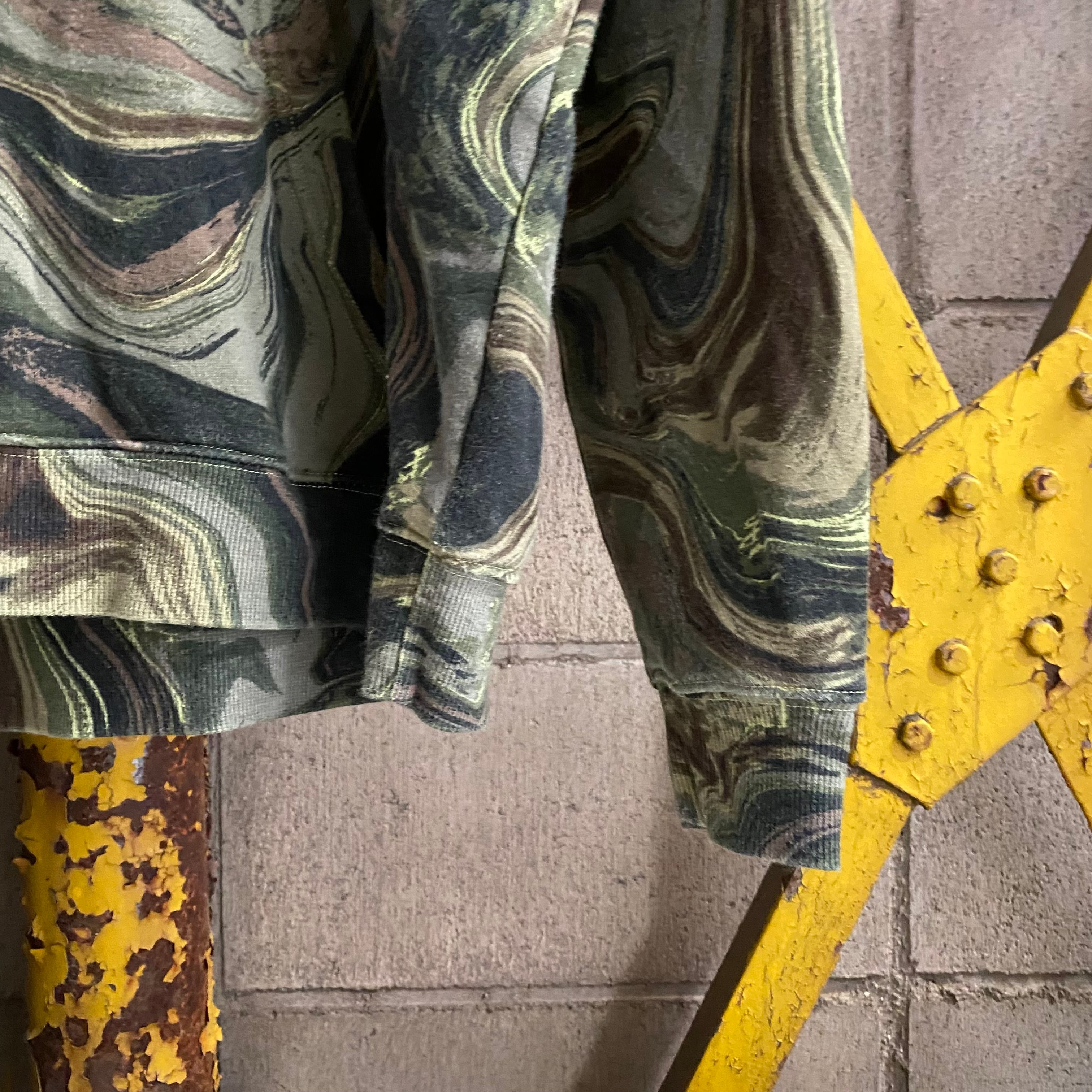 S‼︎】NO BOUNDARIES Marble Pattern Hoodie | 下北沢SPiKe＆SPiCe