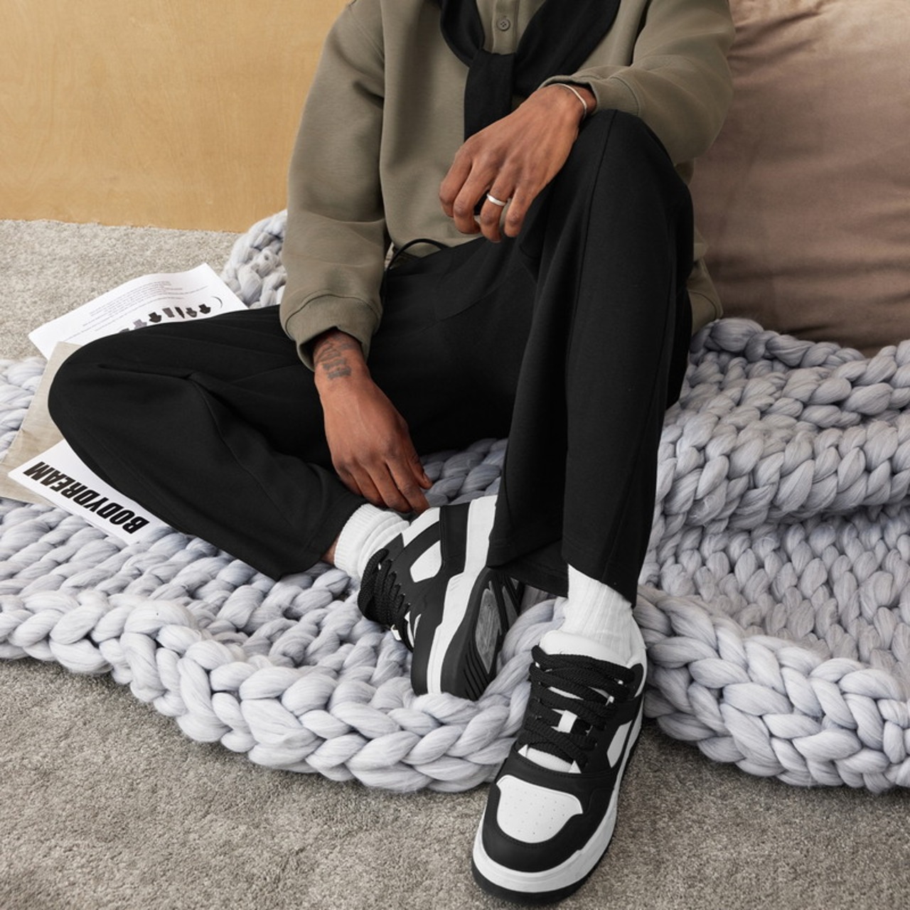 ワイドルーズストレートパンツ　941