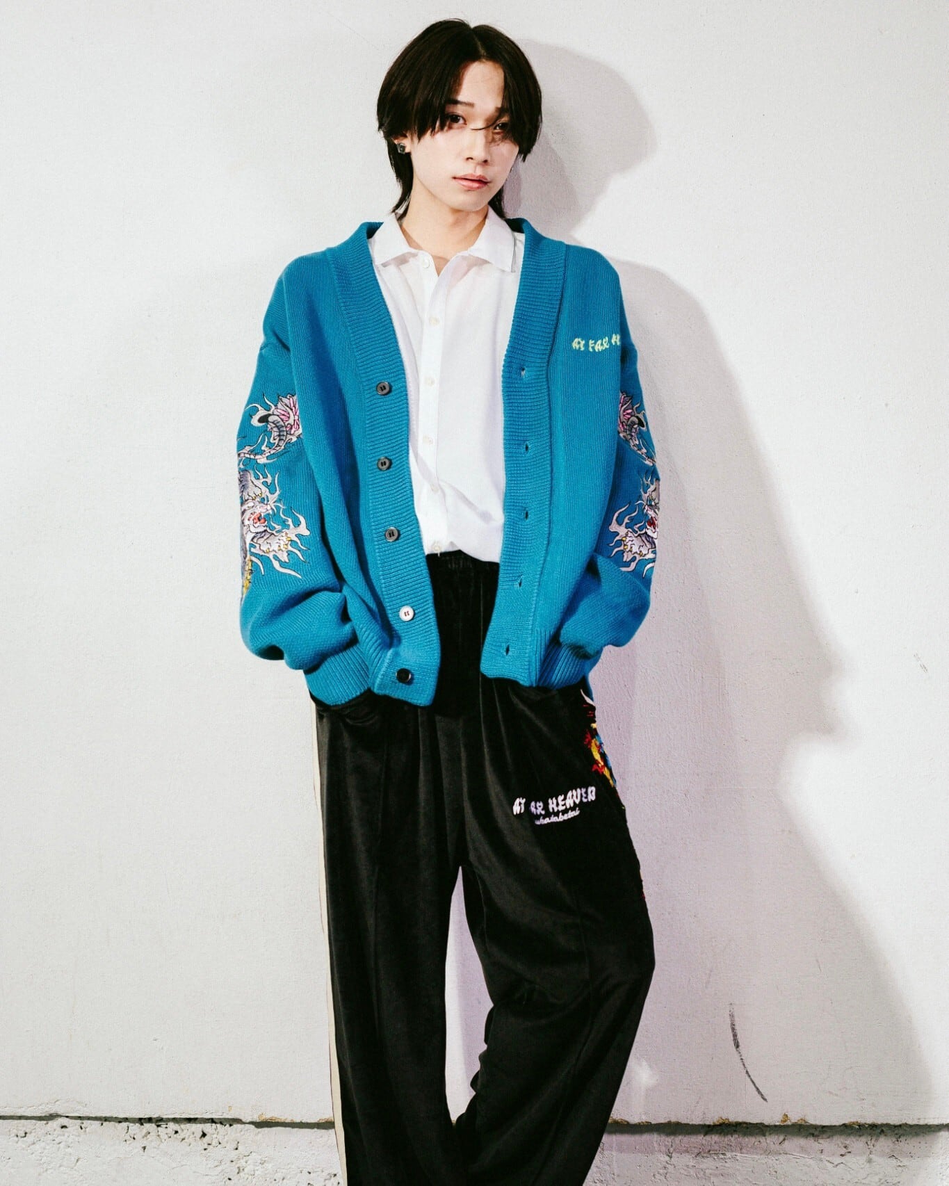 TIGER PATCH cardigan/BLUE | チュウカタベタイ