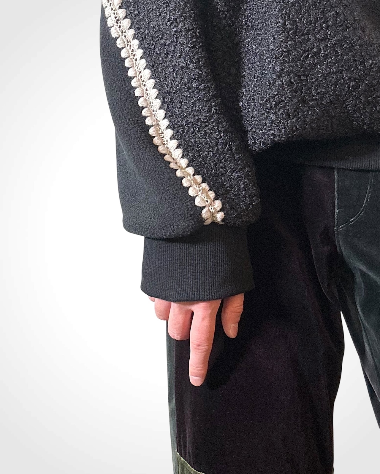 MK27A-C-24 CLAM-SWEAT #BLK