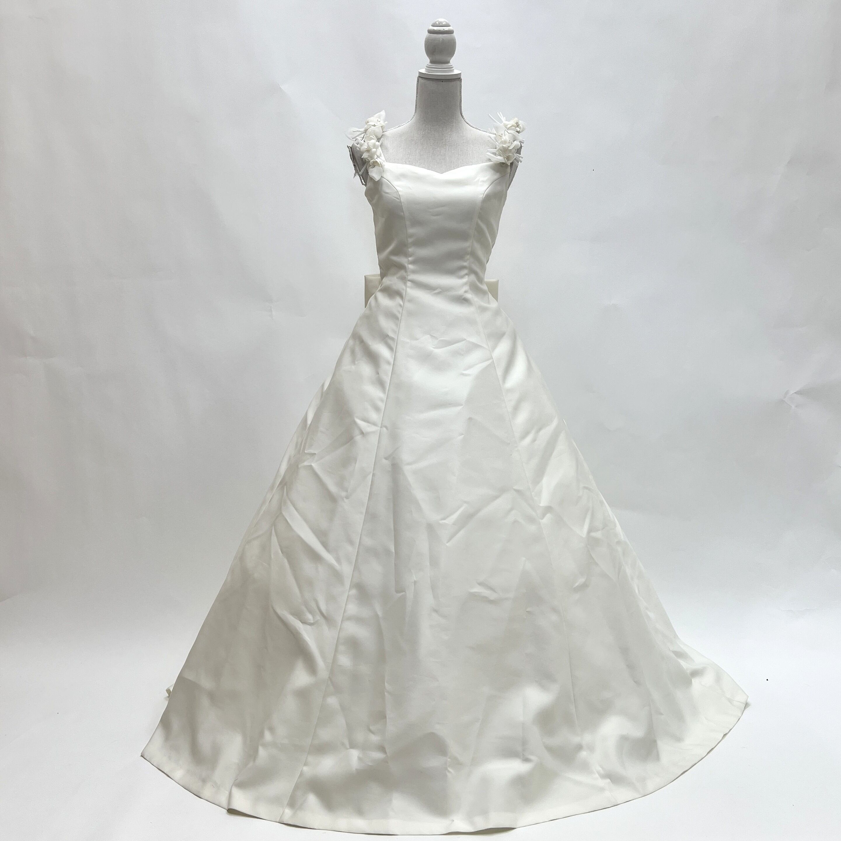 中古 ウェディングドレス プリンセス オフホワイト 9号T W-351