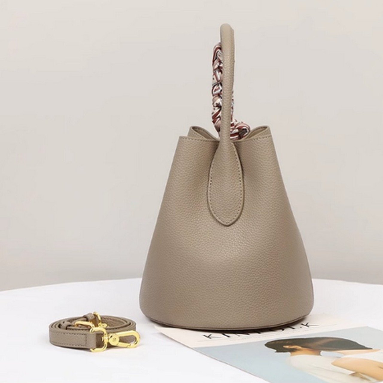 バケットハンドバッグ W10168