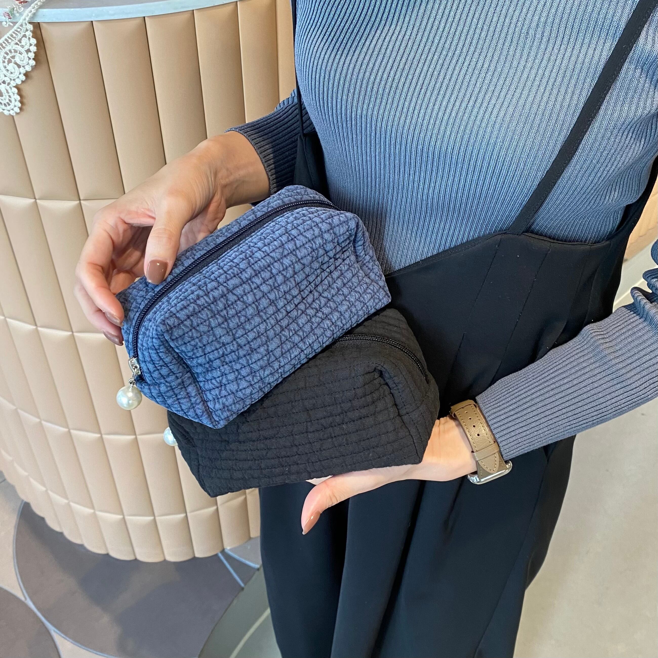 Nubi【スクエアポーチ】全5色 | conforobe(コンフォローブ)