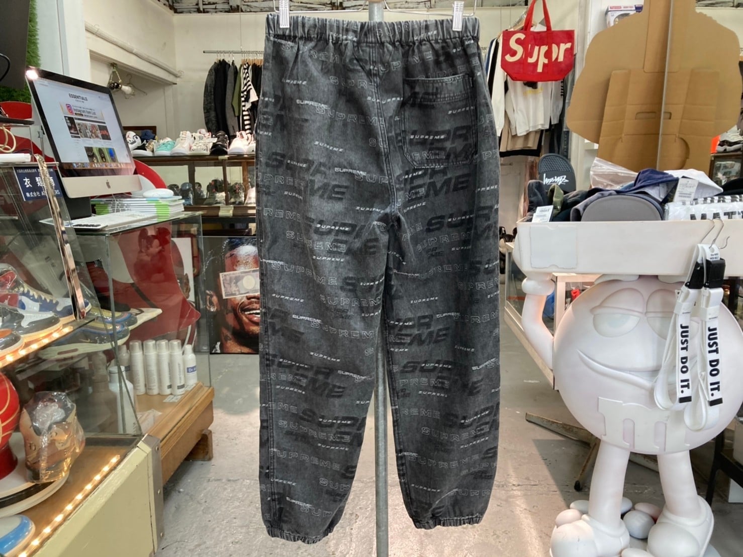 Supreme 19AW DIMENSIONS LOGO DENIM SKATE PANT BLACK SMALL 
